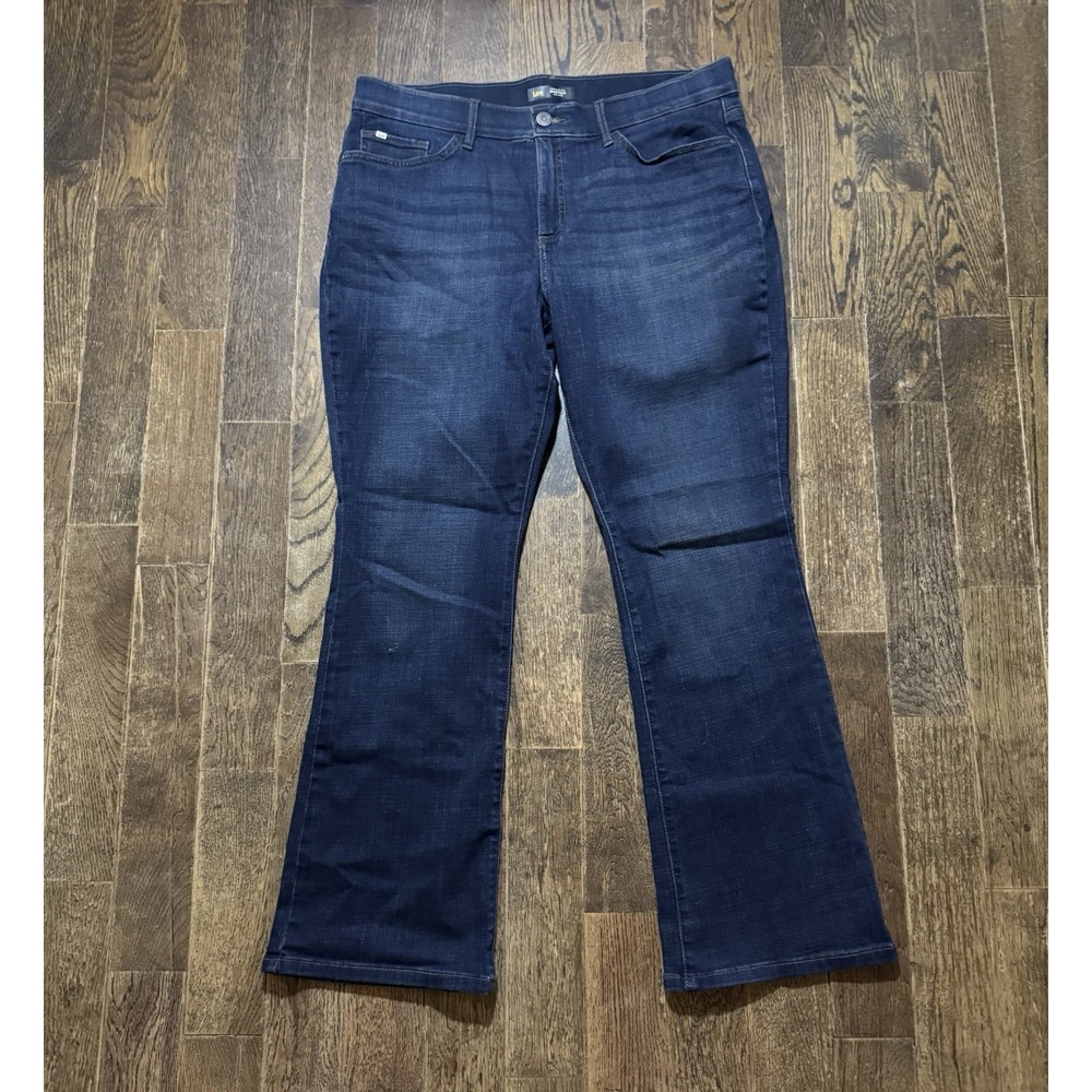 Lee Blue Jeans Size 16 Short Regular Fit Bootcut Mid Rise Flex Motion Dark Wash